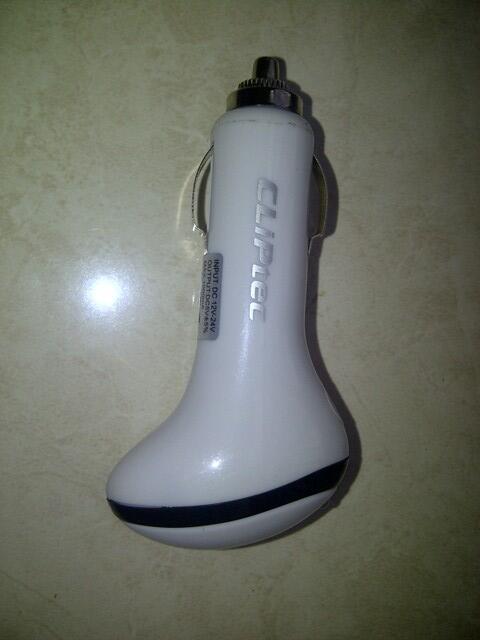 Charger Universal/ Mulitifungsi murah meriah
