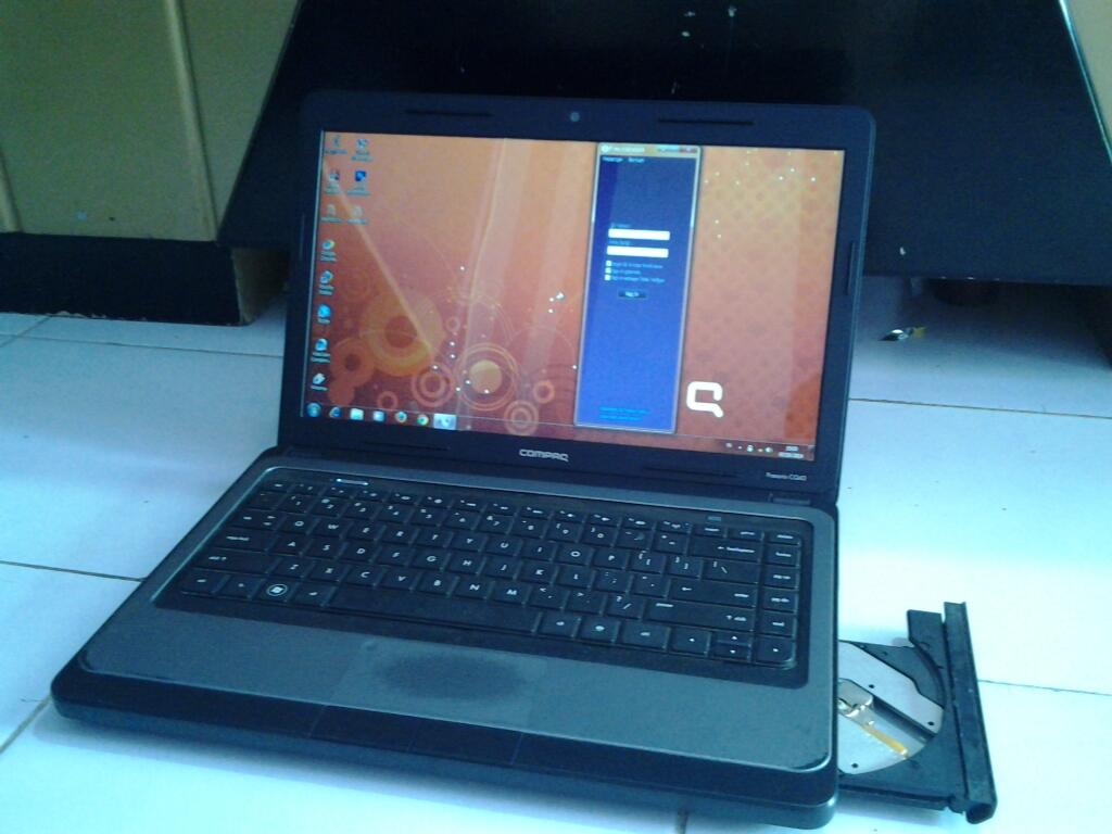 Compaq CQ43 fungsi mantap, HDD 500Gb, batre 3 jam... !! windows 7 ultimate