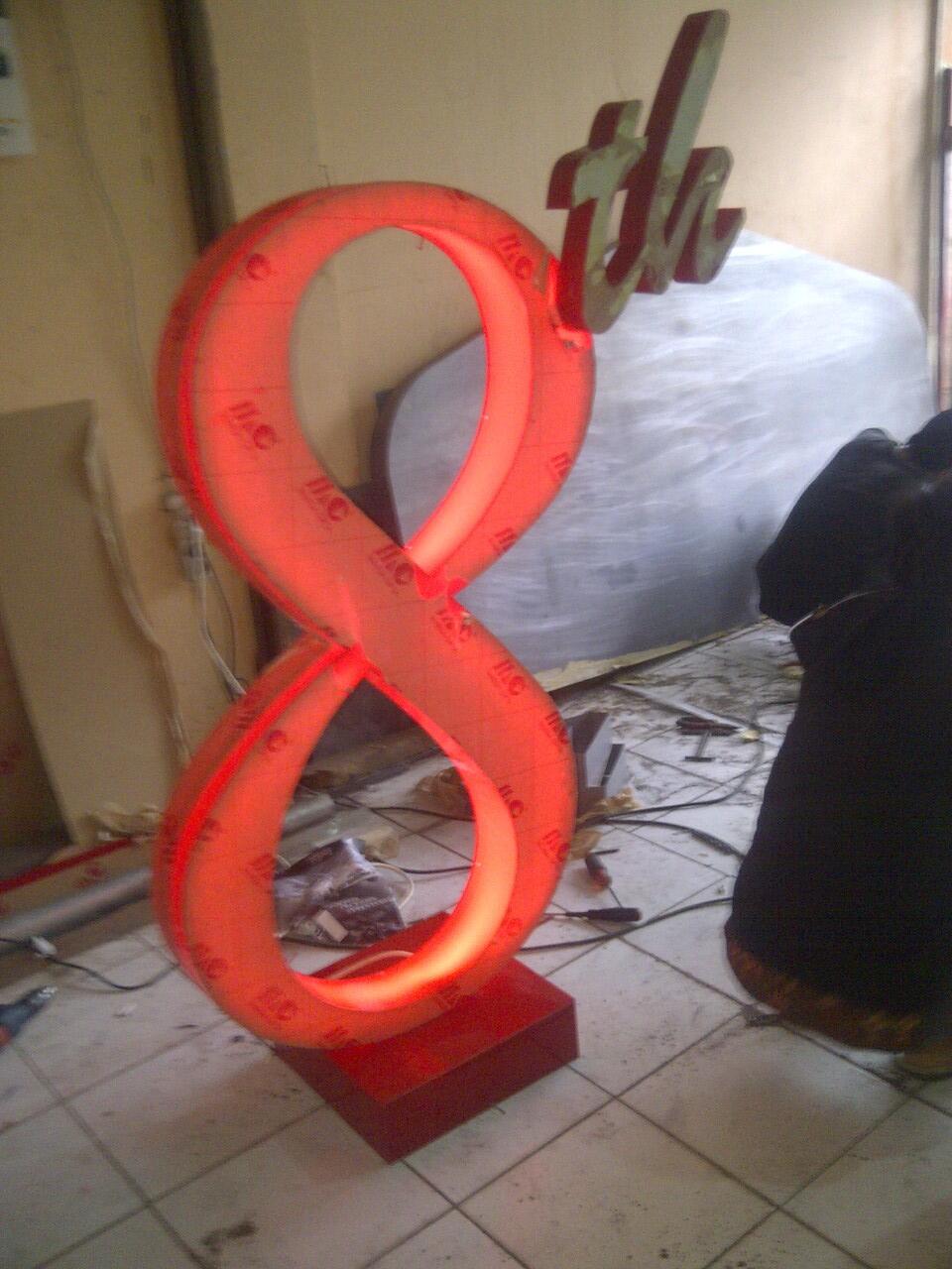 JASAPEMBUATANSIGNAGE,BILLBOARD,NEONBOX,NEON/PYLONSIGN,LETTER TIMBUL,PAJAK REKLAME