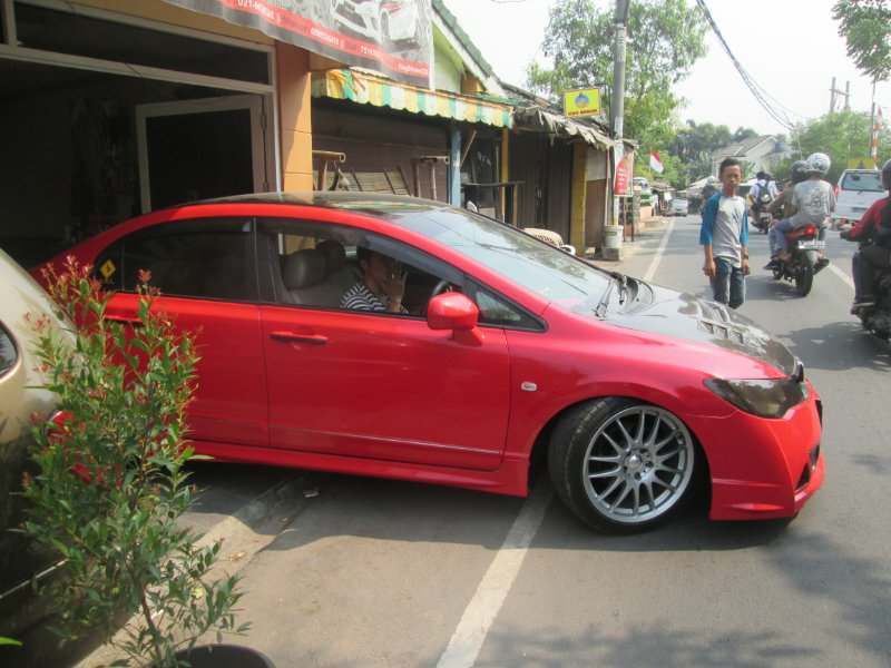 Terjual Wrapping Mobil FullBody Pakai Sticker ORACAL 651 