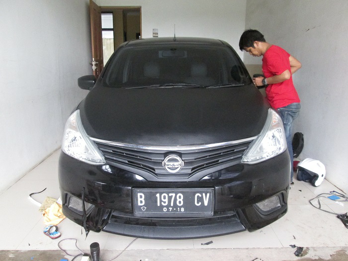 Terjual Wrapping Mobil FullBody Pakai Sticker ORACAL 651 