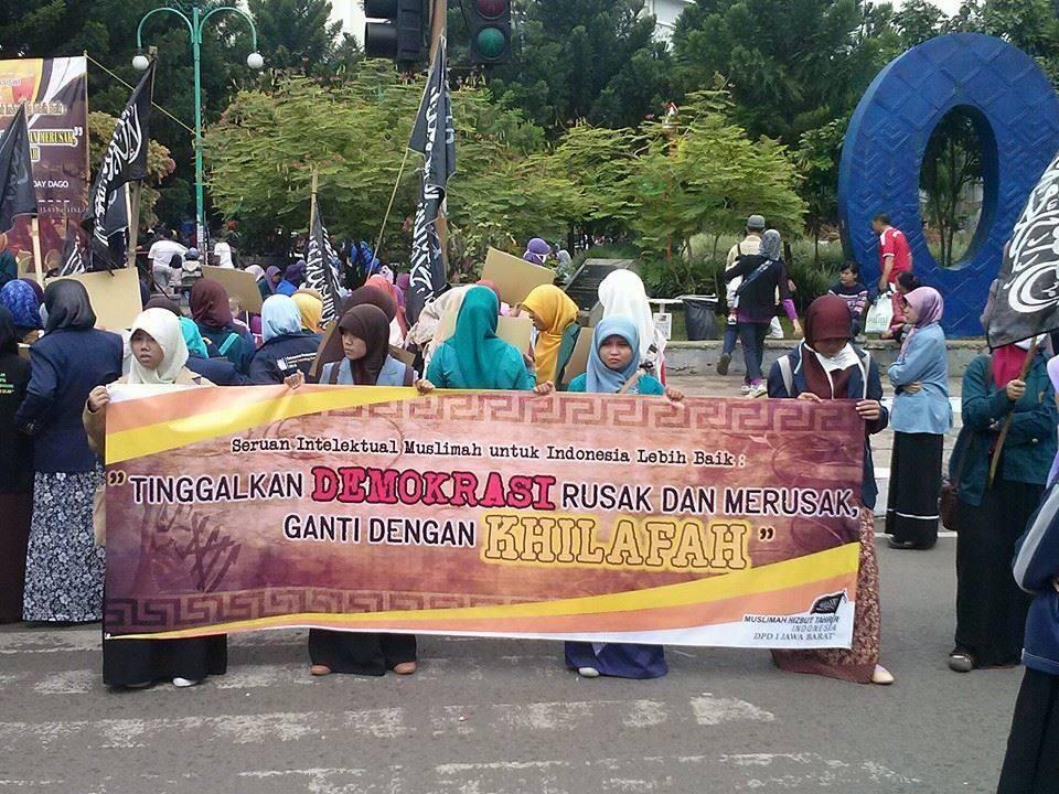Membongkar Kepalsuan Hizbut Tahrir, Organisasi Transnasional Anti-Pancasila dan NKRI