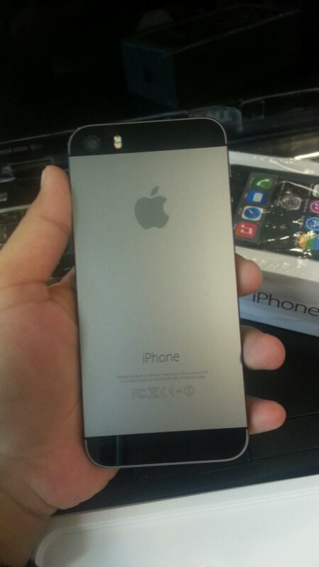 iphone 5s 32gb grey like new garansi inter