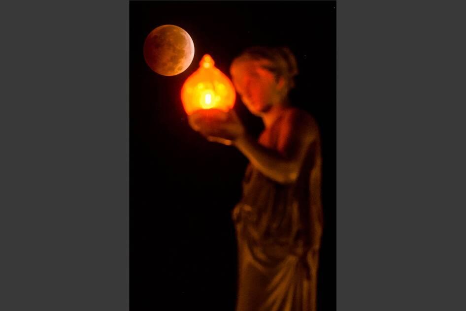 &#91;FOTO&#93; Gerhana Bulan Merah Darah {Blood Moon} 
