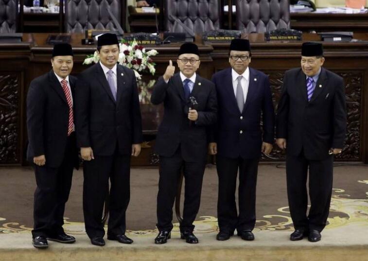 Zulkifli Hasan, Terpilih Sebagai Ketua MPR 2014-2019