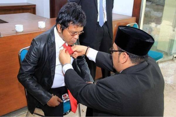 Jadi Anggota DPR, Adian Napitupulu Tak Bisa Pakai Dasi