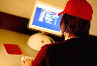 ciri ciri orang kecanduan internet