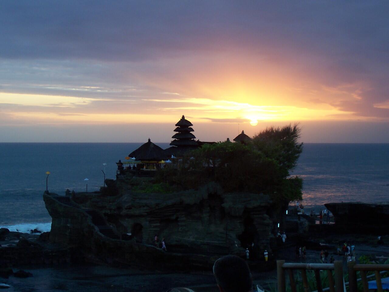 Tempat Wisata Di Bali Yang Wajib Dikunjungi