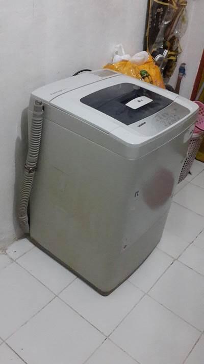 kulkas dan mesin cuci merk LG seken Balikpapan