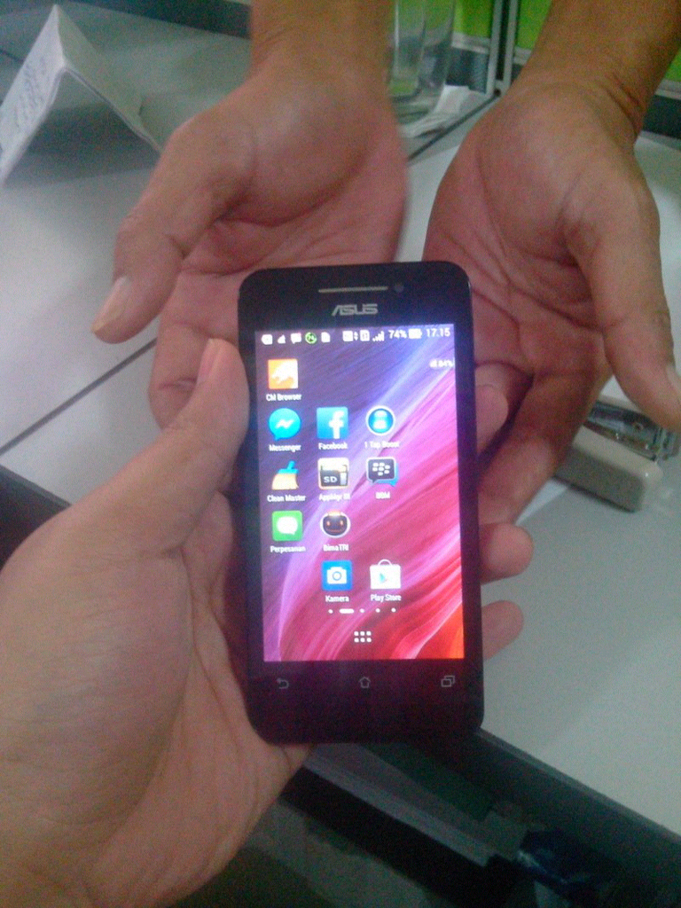asus zenfone 4 2nd lampung fullset.