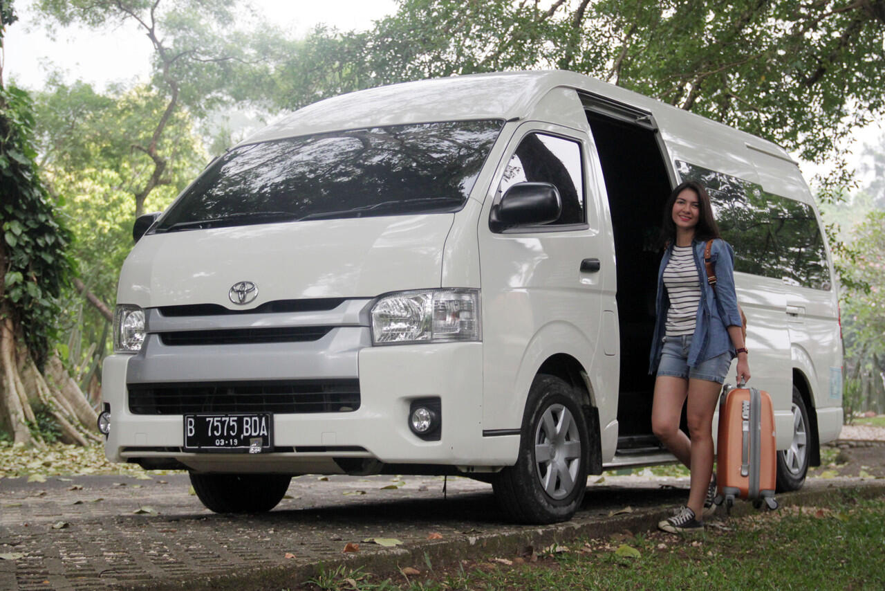 Dorong Transportasi Umum, Toyota Tingkatkan Kenyamanan Hiace