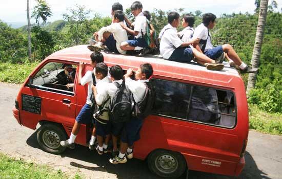 8 hal yang pernah kita rasakan saat sekolah gan