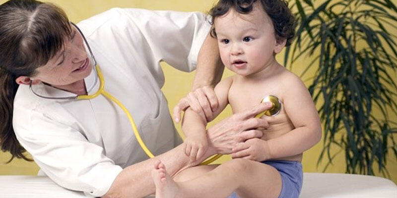 MENGAPA SI KECIL PERLU IMUNISASI?