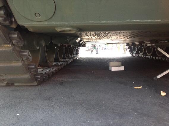 Tiba di Yogyakarta, Tank Leopard Langsung Diserbu Warga