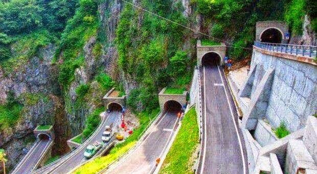 Hanya Butuh Waktu 100 Hari Untuk Membangun Jalan Ini