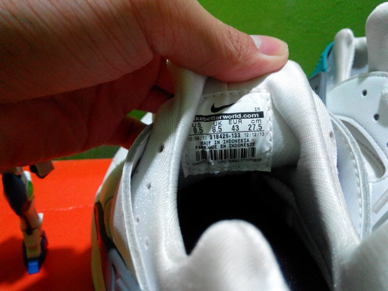 NIKE HUARACHE TURBO LIGHT TERMURAH SEKASKUS