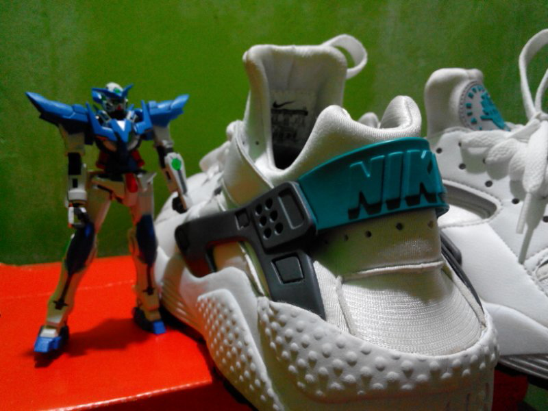 NIKE HUARACHE TURBO LIGHT TERMURAH SEKASKUS