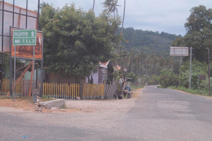 Amazing di Ujung Timur Sulawesi - Pulau Dua (Balantak)