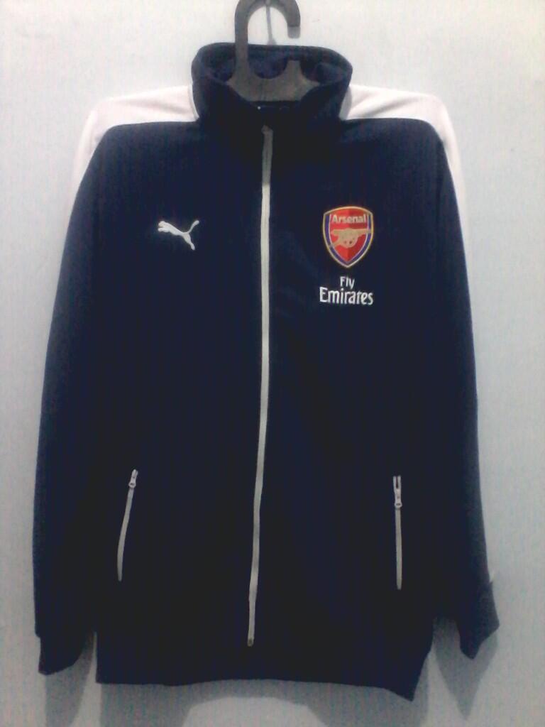 OBRAL CUCI GUDANG JAKET GO ARSENAL DARK BLUE NAVY ONLY 125K SIAPA CEPAT DIA DAPAT GAN