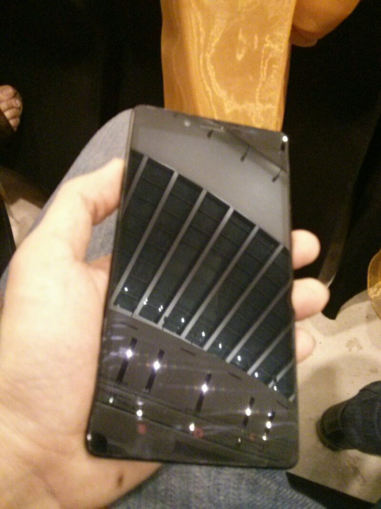 Xiaomi Note MEM 2GB Surabaya Mint Condition