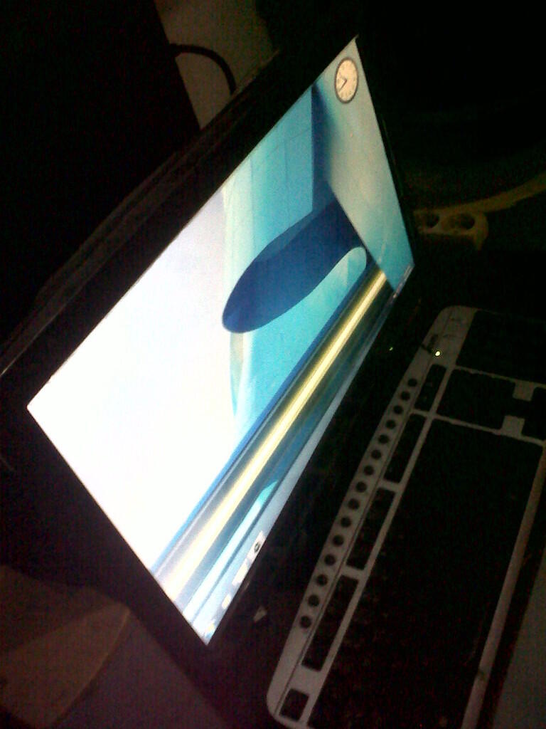 AMD Athlon(tm) II X2 245 Processor hrga 3jt negooo