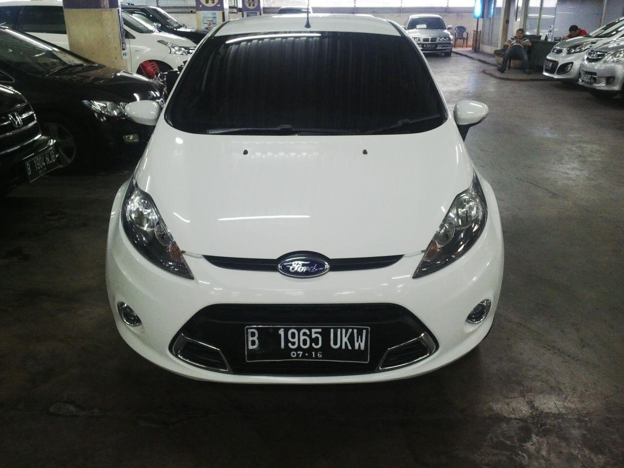 Terjual Ford Fiesta type S Sport 1600 CC th 2011, Putih 