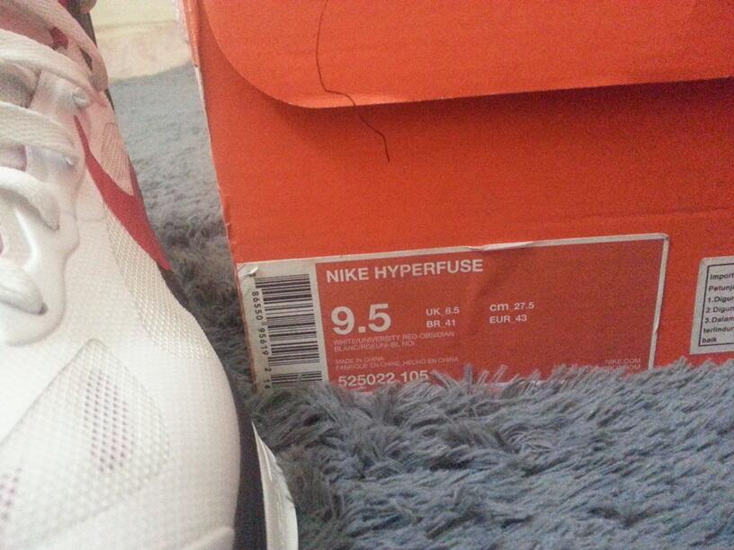 Sepatu Basket Nike Hyperfuse 2012 Original (Mulus, second 2x pemakaian indoor)