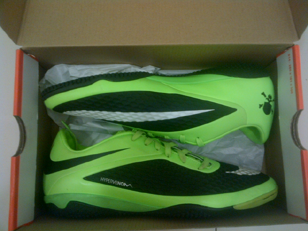 NIKE HYVERVENOM PHELONE IC