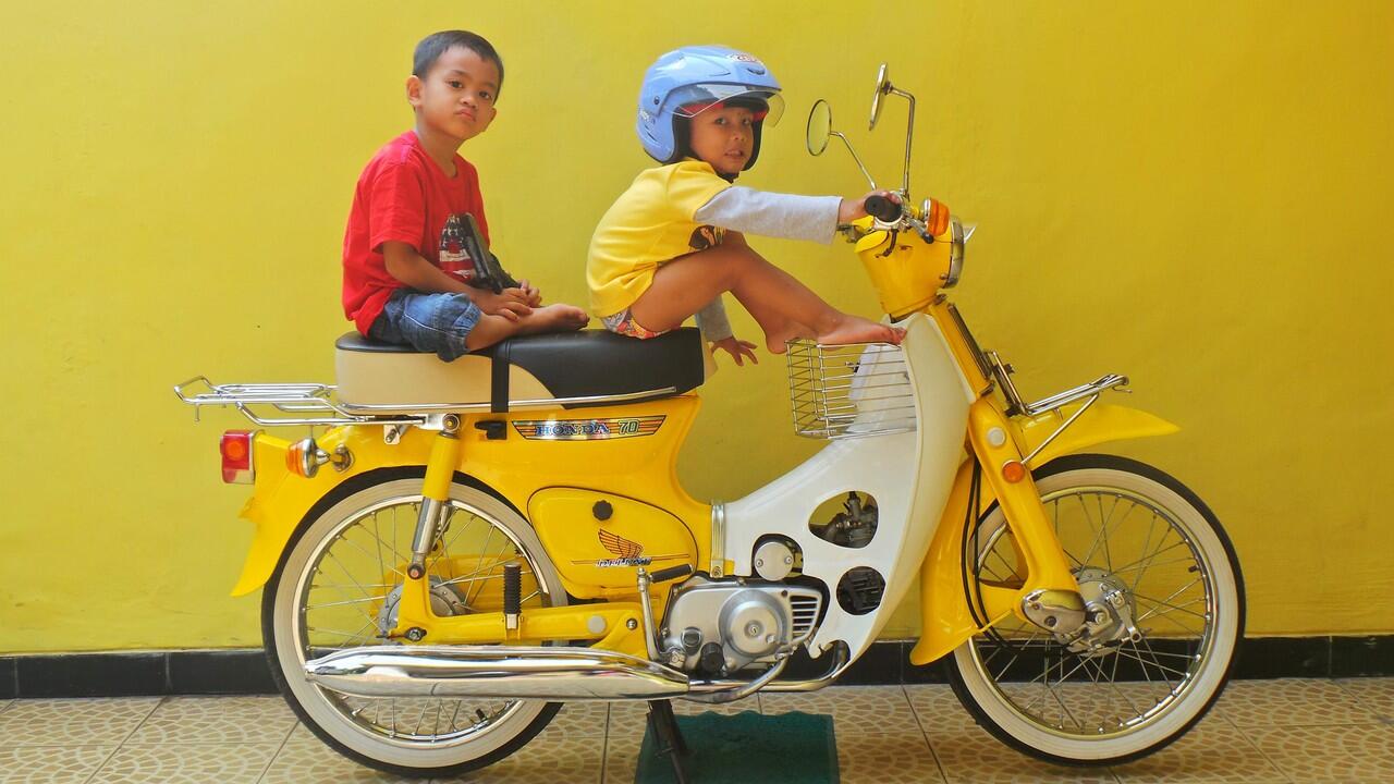 Cari Honda Unyil I C50 I Pispot I S90 I Cb I C70 Kuning 1980 KASKUS