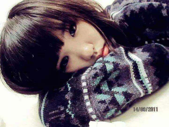 ada yang tau cewe cantik ini?