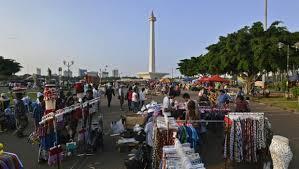 &#91;HARUS DI KERASI BUAT OTAK 2D&#93; Basuki: PKL di Monas Tambah ‘Ganas’…