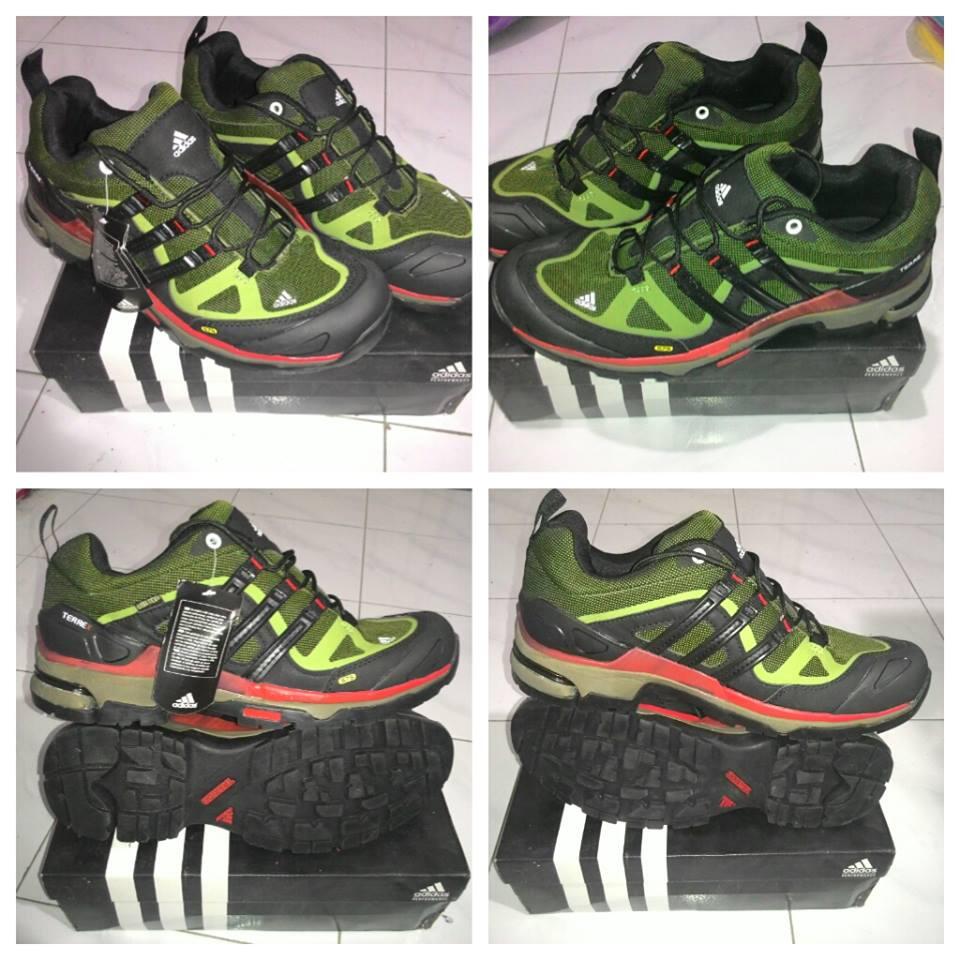 Sepatu Adidas Terrex Low
