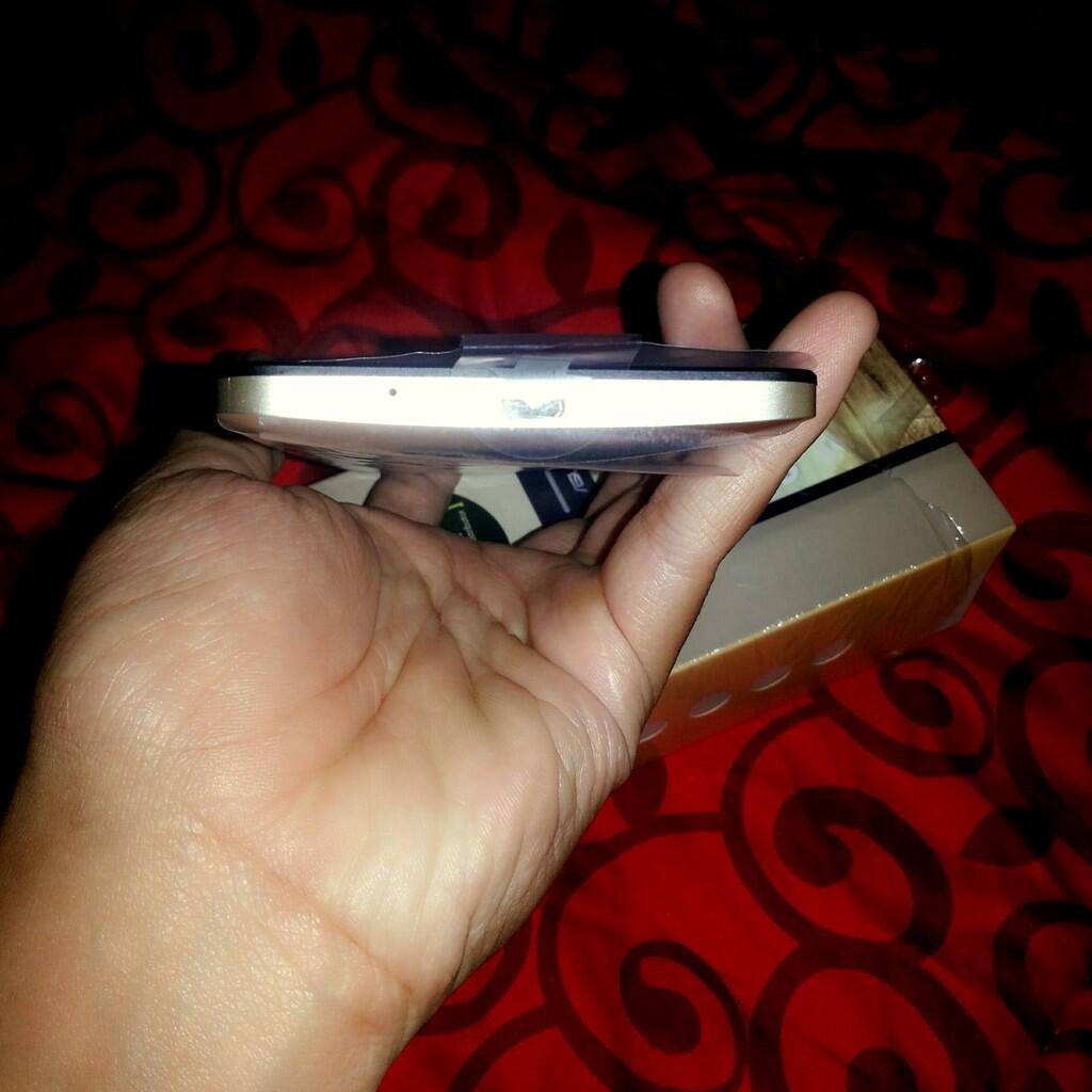 Asus Zenfone 5 GOLD RAM 2GB ROM 8Gb GRS TAM Bandung
