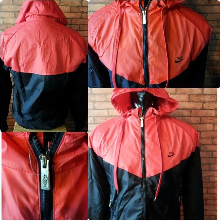 Jaket parasut Nike