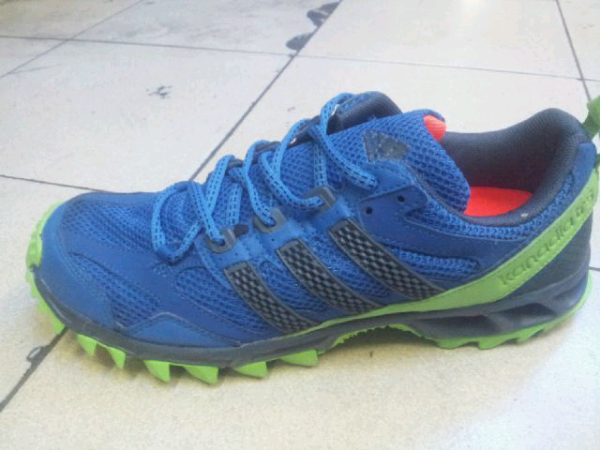Original Adidas Kanadia TR 5