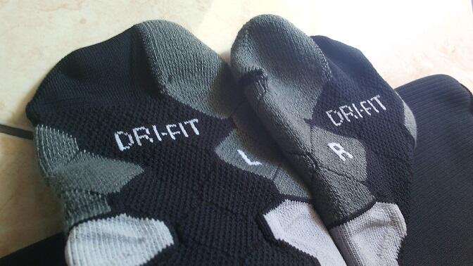 2013-14 Manchester United Home Nike Football Socks/Kaos Kaki