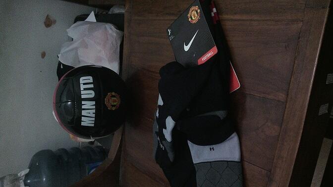 2013-14 Manchester United Home Nike Football Socks/Kaos Kaki