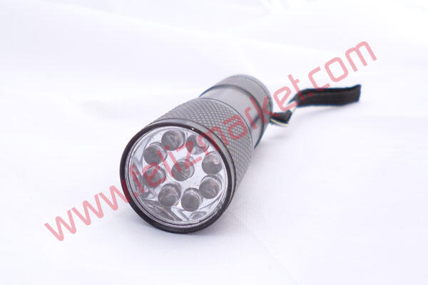 Senter UV Blacklight