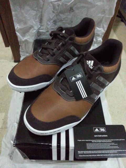 WTS : Sepatu Golf ADIDAS III WD - Q46979