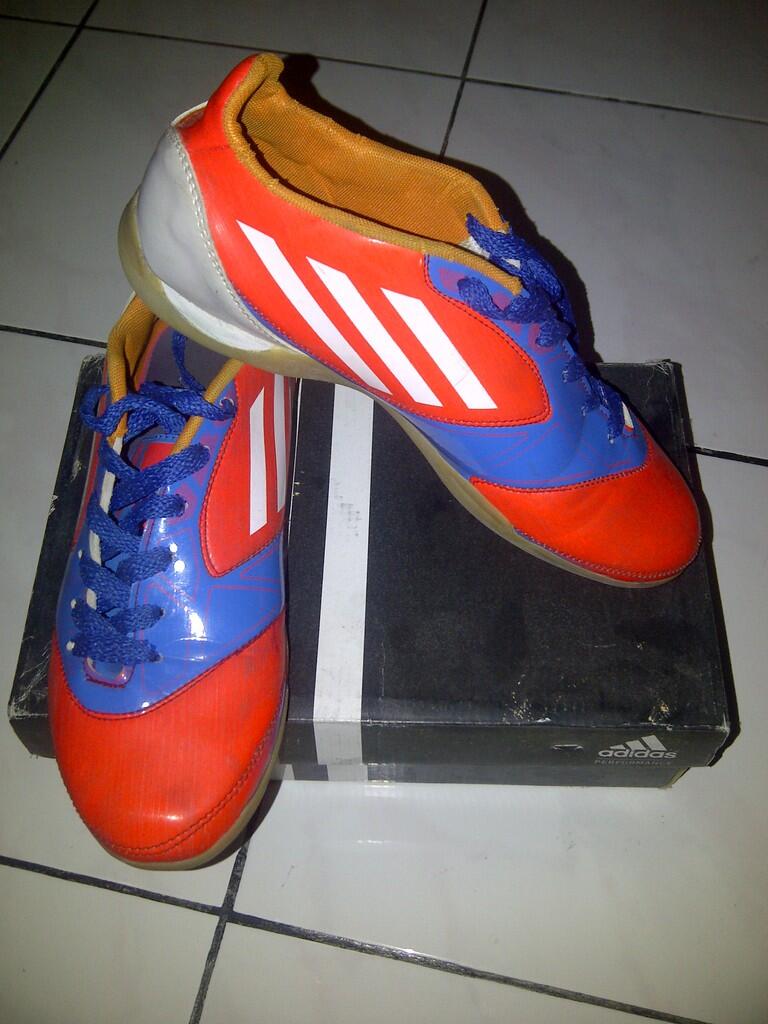 Sepatu Futsal Adidas F50 Micoach