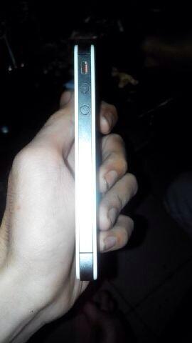 IPHONE 4S 32GB WHITE MULUS JUAL CEPET