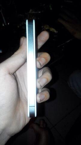IPHONE 4S 32GB WHITE MULUS JUAL CEPET