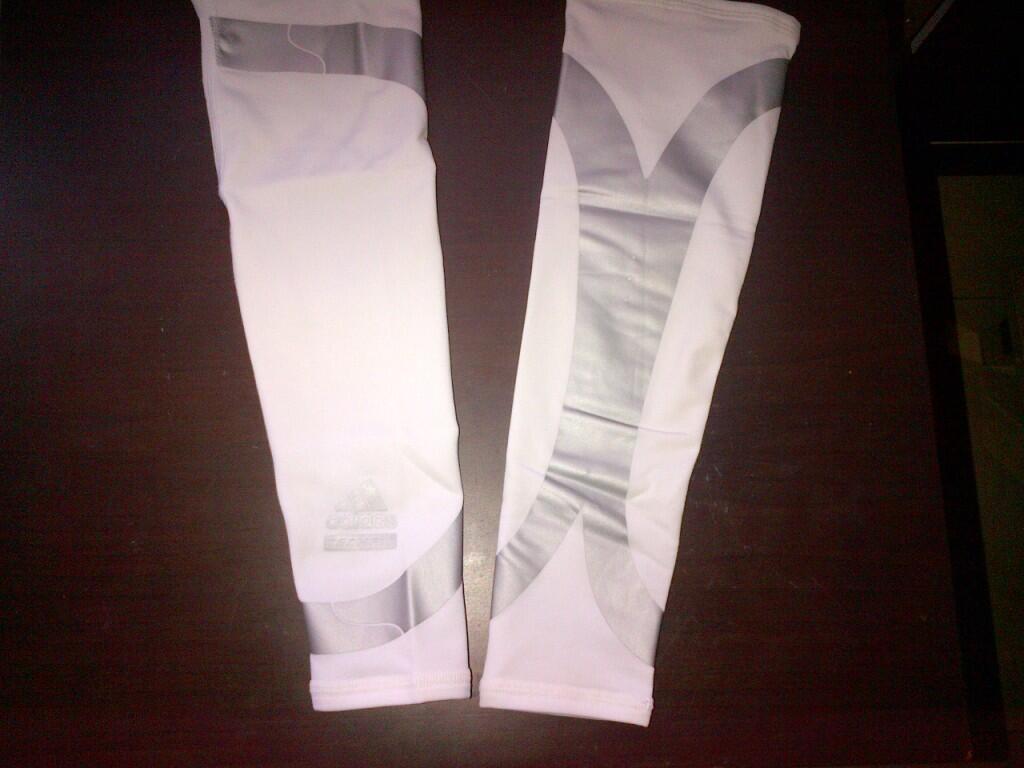 MURAH!!!!! NIKE PRO COMBAT BASE LAYER DRI-FIT Barang Terjamin & OL-Shop TERPERCAYA