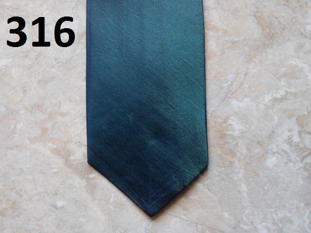 Dasi Polos dan Dasi Motif Slim - Lebar