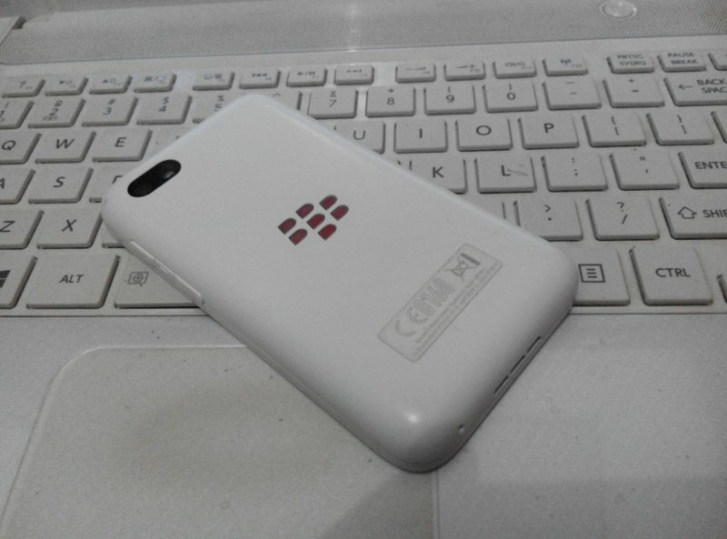 Blackberry Q5 White Mulus Murah Semarang