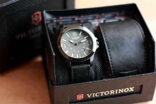 Terjual Jam tangan original expedition e6318m, e6371m 