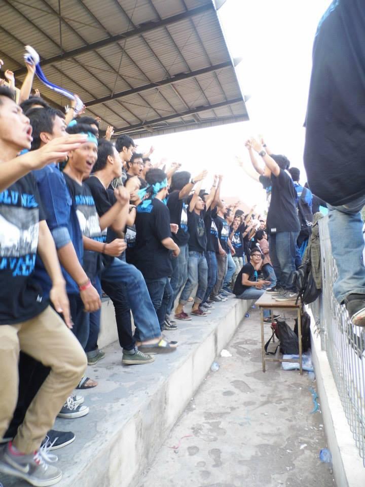 Lagu INDONESIA RAYA dinyanyikan diPORTEK Universitas Diponegoro