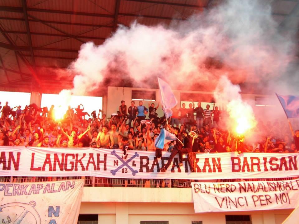 Lagu INDONESIA RAYA dinyanyikan diPORTEK Universitas Diponegoro