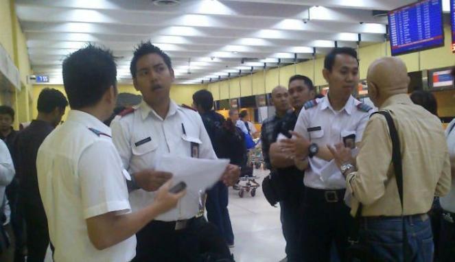 Manajer Lion Air Galak Banget, Penumpang Protes ditantang Berantem