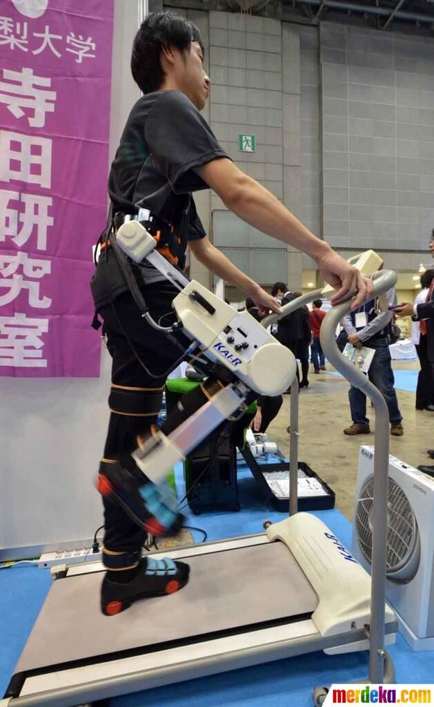 Jepang ciptakan robot terapi patah kaki &amp; robot pembuat Kopi